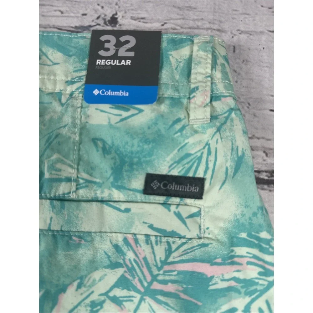 Columbia Men's Washed Out Printed Short  Ice Green SKETCHY Palms Print Size 32